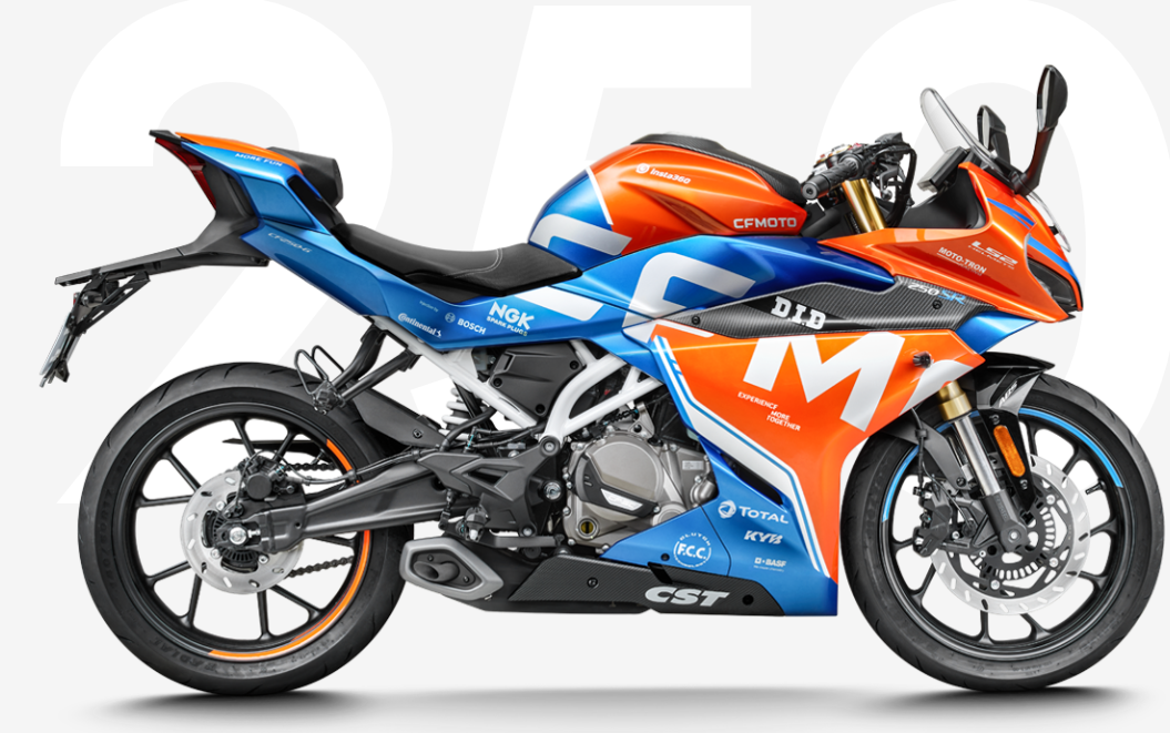 CFMoto 250 SR
